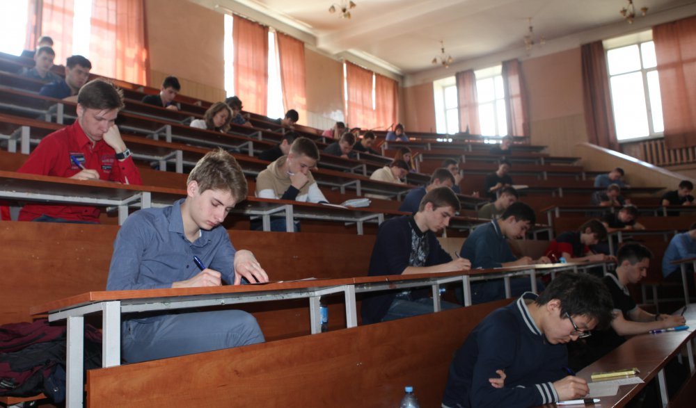 ИРНИТУ-Более 60 студентов из крупнейших вузов страны приняли участие в ...