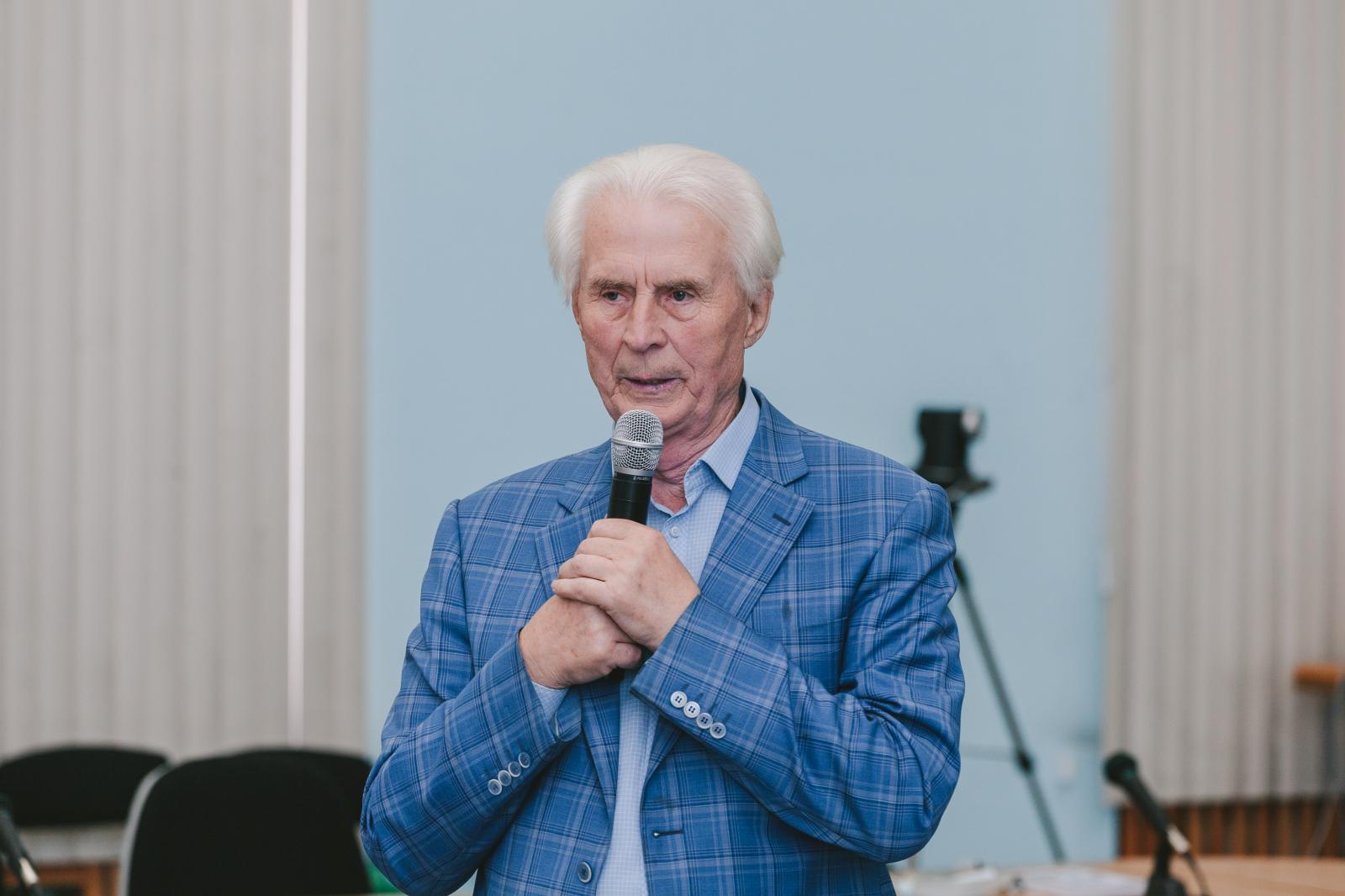 Потапов Василий Васильевич ИРНИТУ