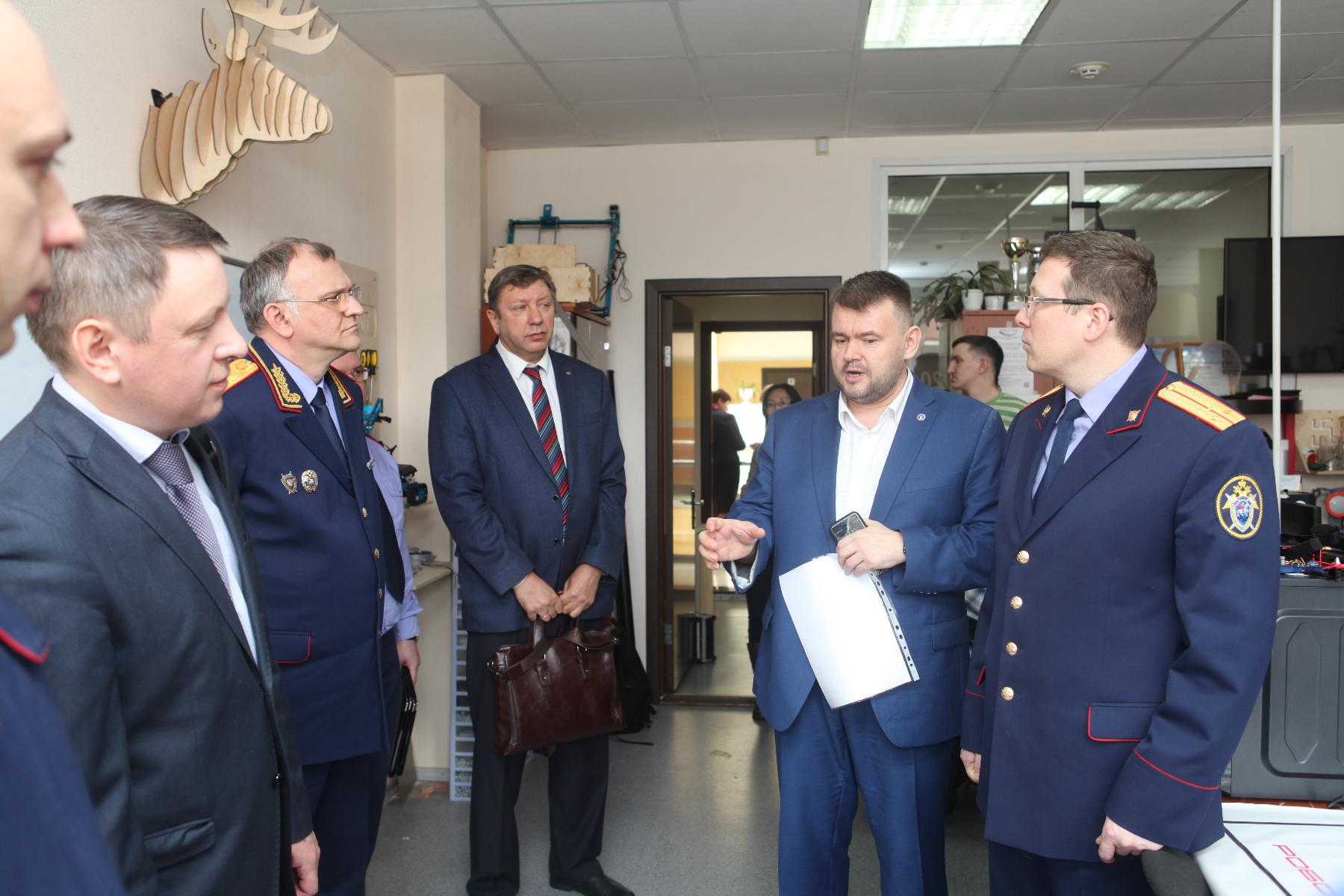 комитеты иркутска. следственном управление иркутск. следственный комитет здание по иркутской области. областной совет женщин иркутской области. мацукевич иркутская область министерство госзаказ 2019.