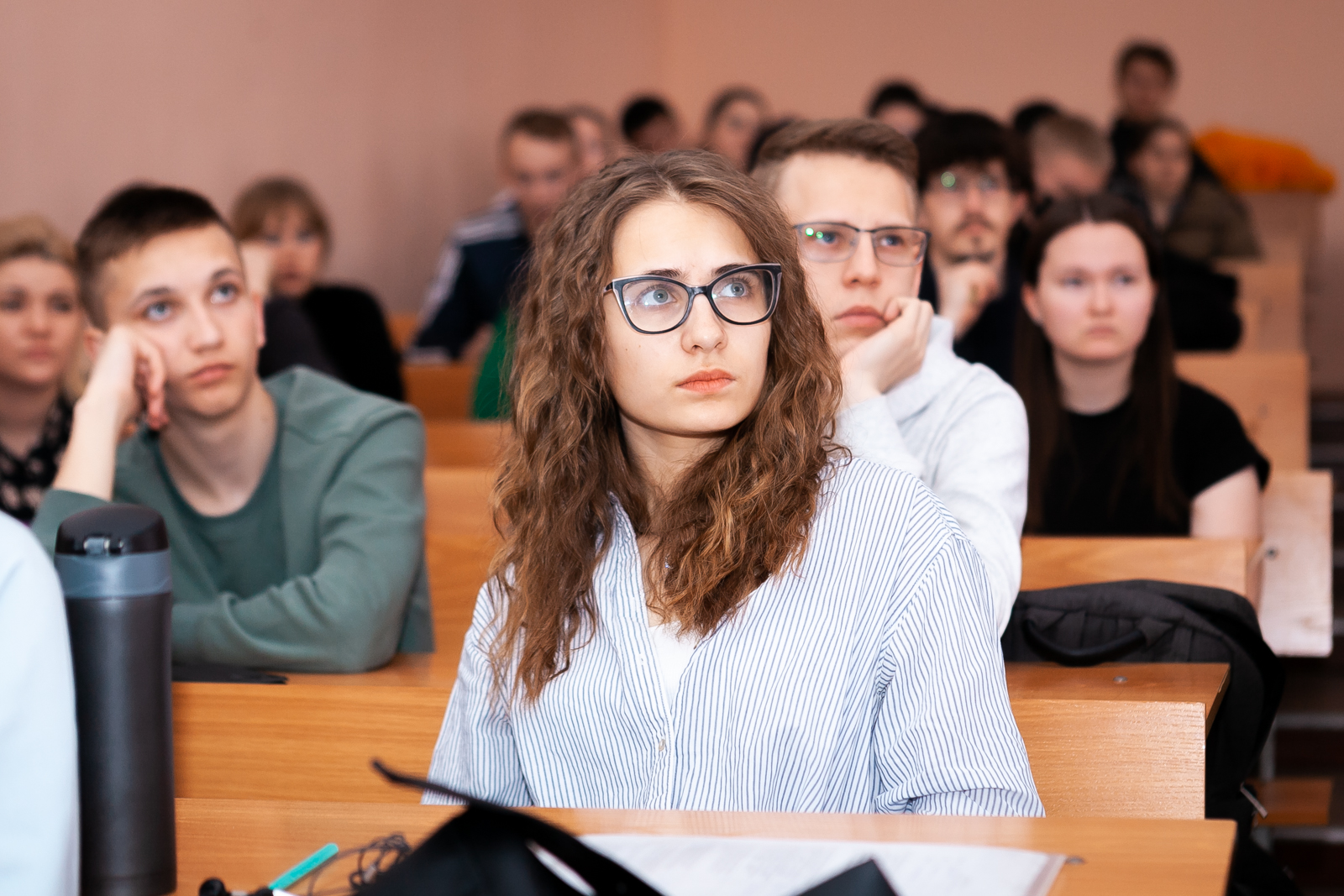 Интерес компания. ИРНИТУ горняки. Студенты Фейсбук. Может студент заниматься бизнесом. Новости ИРНИТУ сегодня